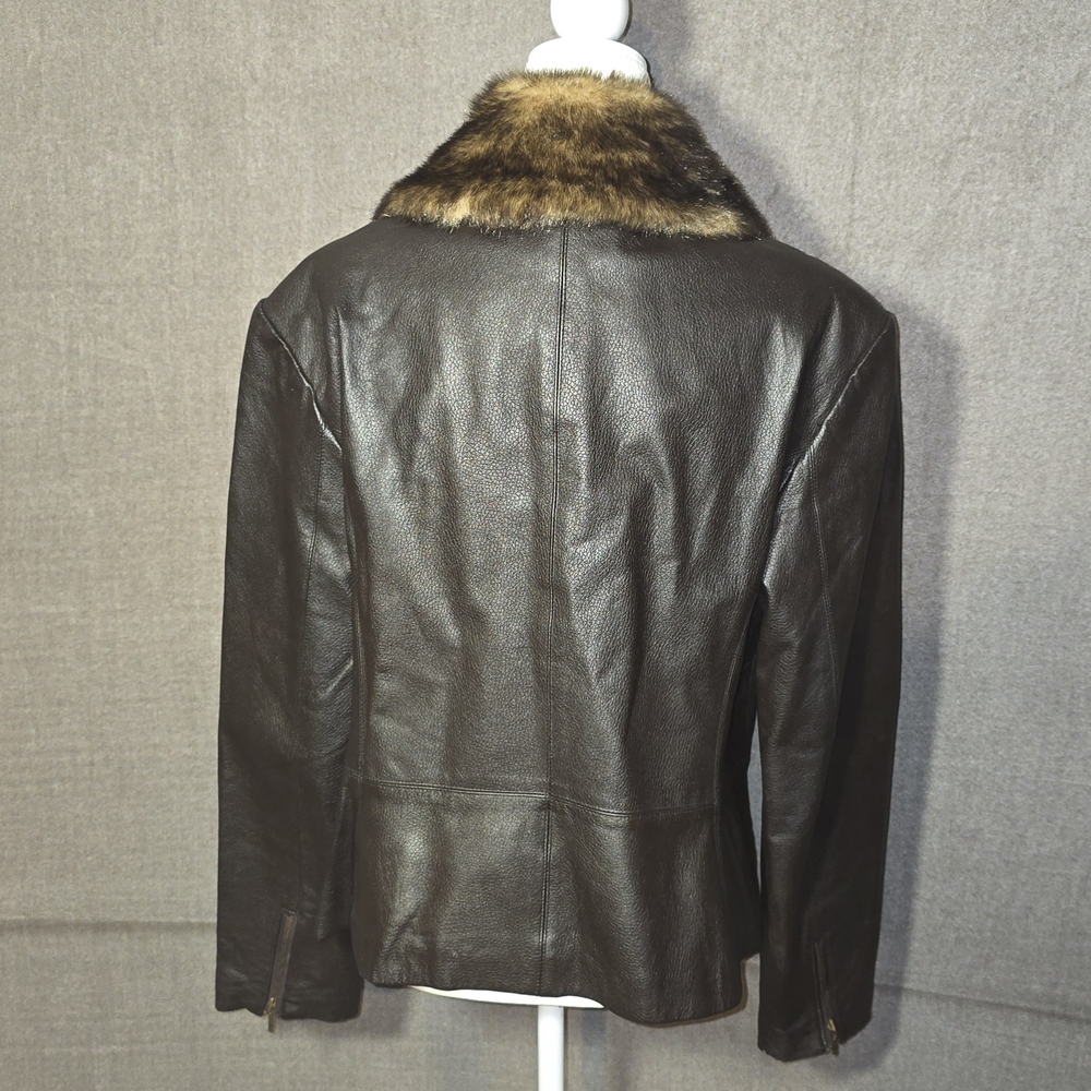 My Weekend Clothes Brown Leather Jacket Removeable Faux Fur Collar Size Large - Picture 8 of 16